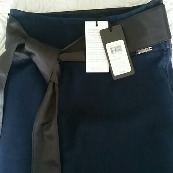 Guess high waist denim skirt - Picture 3 of 12